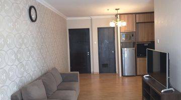 Gambar 1 Disewakan Apartemen Cosmo Mansion 3 Bedroom Lantai Tinggi Furnished