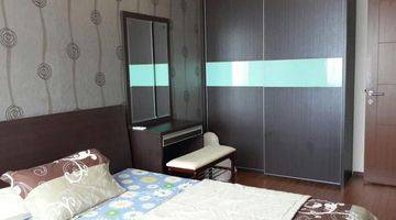 Gambar 4 Disewakan Apartemen Thamrin Executive 1 Bedroom Tower B Lantai Tengah Furnished