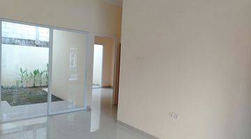 ruang tamu ready stock rumah cikeas residence