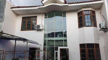 tampak depan dijual murah bu rumah alam