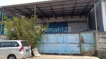 tampak depan gudang kamal indah, jakarta utara,