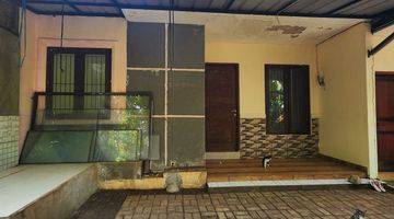 Gambar 1 Dijual rumah second 500 jt di jl swadaya tanah baru beji