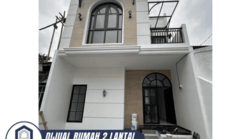 Gambar 1 Dijual Rumah Modern Klasik 3 Lantai Di Griya Loka Bsd