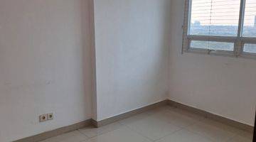 Gambar 3 Apartemen Sringhill Terrace Kemayoran Tipe 3 Br, 2 Kmr Mandi Semi Furnished 