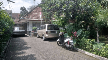 Gambar 4 Rumah Belanda SHM Mainroad Riau Cocok Untuk Bisnis Kota Bandung