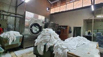 Gambar 3 Tempat Usaha Laundry Skala Besar di kawasan Strategis Cibinong Bogor