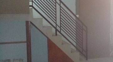 foto lainnya dijual rumah bagus 2lantai di