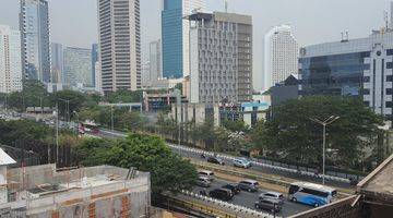 Gambar 5 Gedung Komersial Menteng off Sudirman Jakpus