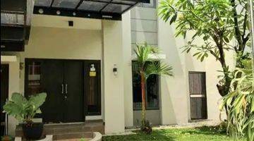 Gambar 1 Dijual Rumah Rafflesh Hills Cibubur cantik Siap huni Hook