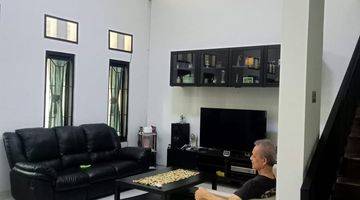 Gambar 3 Dijual Rumah Kranggan Permai Cibubur siap Huni 2 lantai