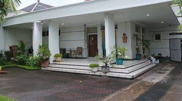 Gambar 4 Rumah Raya Darmo Surabaya Lokasi Tengah Kota