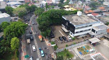 Gambar 3 Gedung  di Daerah TB.Simatupang