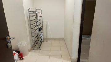 Gambar 2  Apartemen Four Winds 2 Kamar Tidur Furnished Bagus