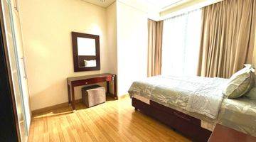 Gambar 4  Apartemen The Peak Sudirman 3 Kamar Tidur Furnished Bagus