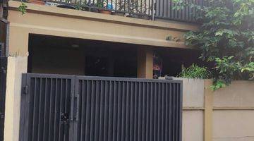 Gambar 1 RUMAH BAGUS 2 LT DALAM KOPLEK PD KELAPA