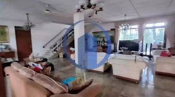 Gambar 5 Rumah Dijual, Di Jl. Dharmawangsa,jakarta Selatan, Shm, Bagus