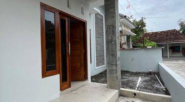 Gambar 1 Rumah Cantik Limasan Modern Harga Murah Dalam Cluater 4 Unit Di Jalan Kebon Agung Margokaton Sayegan Sleman