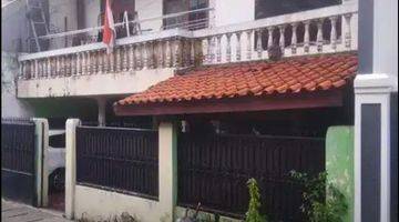 Gambar 1 Rumah di Sumur batu one gate system 