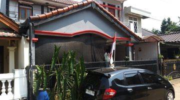 Gambar 3 Dijual Rumah Depan Taman Komplek Bukit Cengkeh Cimanggis