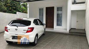 Gambar 5 Rumah 2 Lantai Modern Minimalis Style Dilokasi Premium