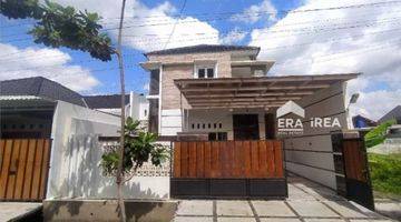 tampak depan rumah cantik minimalis lokasi tengah