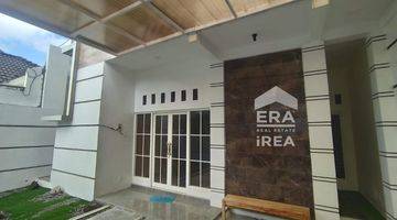 tampak depan rumah cantik minimalis lokasi tengah