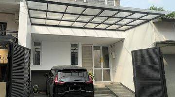 Gambar 4 Dijual Rumah Mewah di Taman Ratu