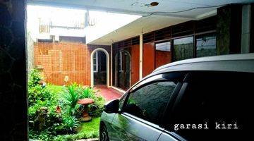 Gambar 1 Rumah tenang jl. Wijaya kby baru, 2 lantai, SHM, 