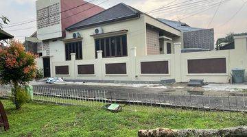 Gambar 1 Rumah 2 Lantai di jatiwaring asri komplek