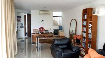 Gambar 2 Villa Golf View Taman Dayu 2 Lantai Full Furnish Terawat