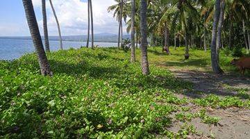 Gambar 3 BEACH FRONT NORTH OF LOMBOK