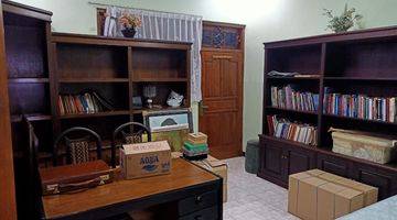 Gambar 4 Rumah dijual Darmo strategis harga murah