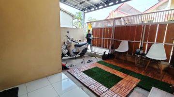 Gambar 2 Rumah 275 Juta Ada Kolam Renangnya