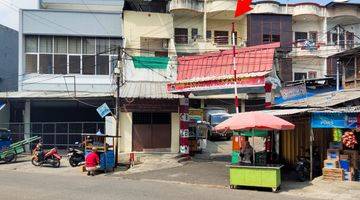 Gambar 5 Ruko di Jelambar Utama Raya., Jakarta Barat 180 m Bagus HGB