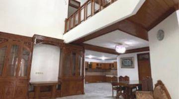 Gambar 4 Rumah 2 Lantai Bagus Semi Furnished SHM di Pejaten Barat, Jl Rambutan, Jakarta Selatan