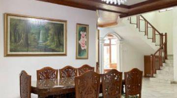 Gambar 5 Rumah 2 Lantai Bagus Semi Furnished SHM di Pejaten Barat, Jl Rambutan, Jakarta Selatan