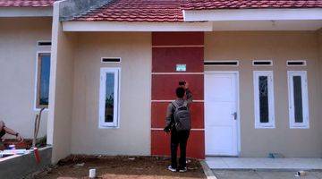 tampak depan rumah murah dekat exit tol
