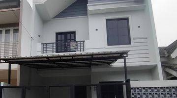 Gambar 1 Dijual Rumah Modern Kontemporer
Di BSD Barat