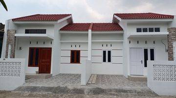 tampak depan rumah baru siap huni depan