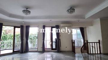 Gambar 2 Beautiful House Alam Asri Pondok Indah 2 Lantai SHM Jakarta Selatan