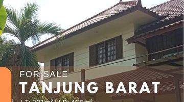 Gambar 1 Rumah 2 Lantai SHM Tanjung Barat Jakarta Selatan