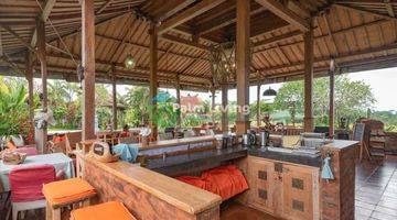 Gambar 1 Guesthouse For Sale In Rice Fields