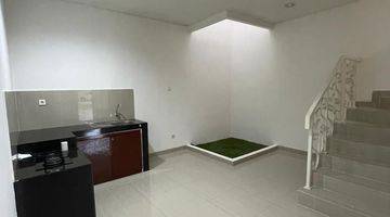 Gambar 3 Disewakan Rumah 2 Lantai Semi Furnished di Sport City Jababeka