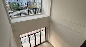 Gambar 1 Disewakan Ruko Osaka Boulevard + High Ceiling Uk 4.5X15 Harga 130jt Pertahun