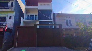 Gambar 1 Dijual Rumah 3 Lantai Dalam Kota Makassar Jl. Onta Lama Kondisi Bagus 