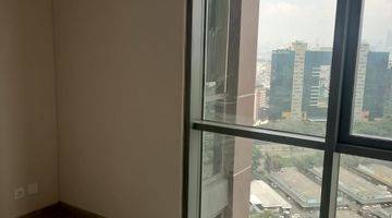 Gambar 5 Apartemen 3 Kamar Tidur Menara Jakarta Furnished view city hoek