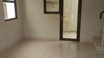 Gambar 5 Dijual Cepat Rumah 2 Lantai Hoek Cluster Elora Summarecon Emerald Karawang 