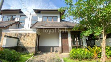 Gambar 1 Rumah, House With Villa Concept In Jimbaran, Bali