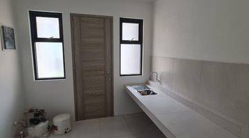 Gambar 5 Rumah Baru Semi Furnished Sertifikat Hak Milik di Cipinang, Jakarta Timur