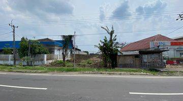 tampak depan tanah kavling strategis lokasi jl